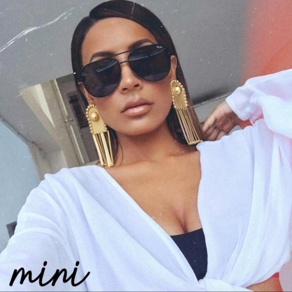 Quay Australia Desi Perkins High Key Black Smoke - Picture 4 of 7